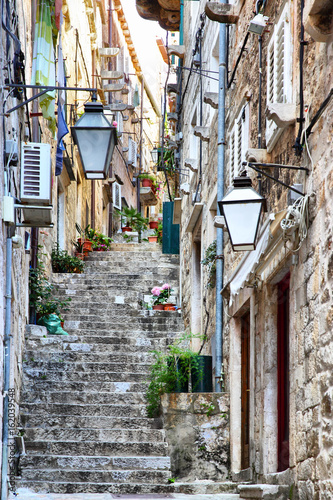 Street in Old town of Dubrovnik © Roman Sigaev