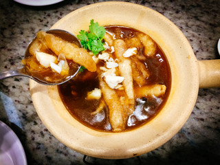 Braised Fish Maw in Red Gravy