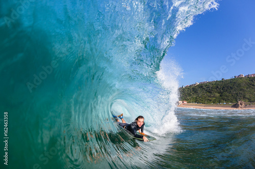 Zdjęcie XXL Surfing Surfer Wave Tube Ride