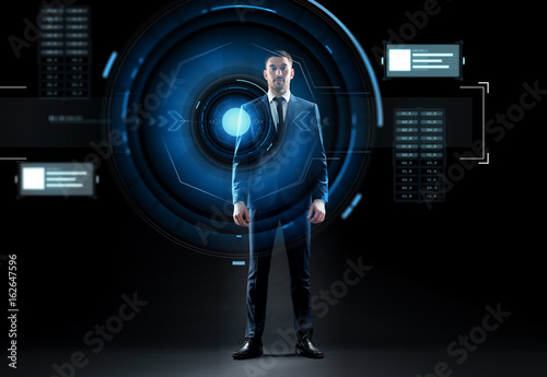 Fotografía businessman in suit with virtual projection