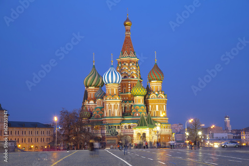 St. Basil's Cathedral on Red square, Moscow, Russia © bennnn