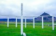 Friedenskreis am Fuße des Snæfellsjökull, Stapafell im HIntergrund, Halbinsel Snæfellsnes, Island/ Iceland, Europa 