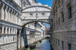 Venedig - Seufzerbrücke verbindet Dogenpalast und Prigioni Nuove
