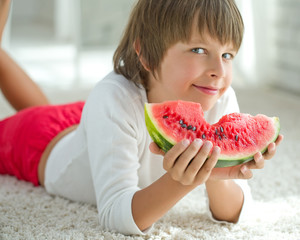 Children with watermelon 