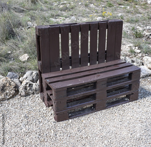 Banc En Bois Fait Avec Des Palettes De Recuperation Buy This