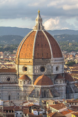 Wall Mural - View to the Basilica di Santa Maria del Fiore in Florence, Italy