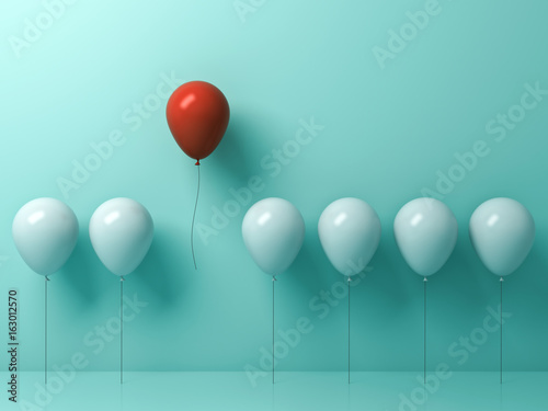 Fotografía Stand out from the crowd and different concept , One red balloon flying away from other white balloons on light green pastel color wall background with reflections and shadows