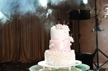 Wedding Details - Wedding Cake