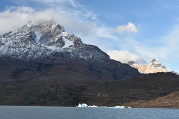 Canvas Print - Views of Torres del Paine National Park, in Chile