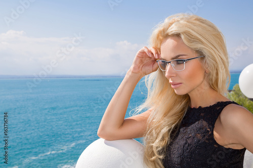 Beautiful Blond Hair Sexy Woman Young Girl Model In Sunglasses And