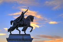 France's King Louis IX Statue Free Stock Photo - Public Domain Pictures