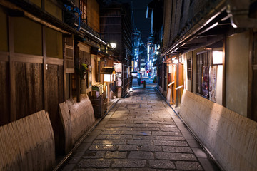 Poster - Kyoto old town at night