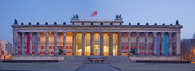 Berliln - The Classical Building Of Old National Gallery (Altes Museum) At Dusk.