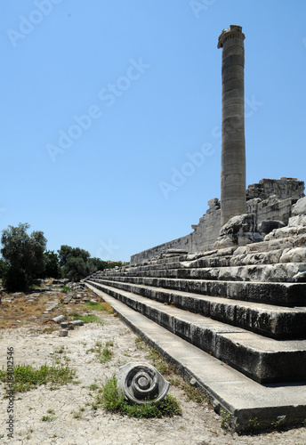 Fotografering Stylobate du temple d'Apollon à Didymes en Anatolie