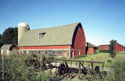 Barn And Farm Machine Door County Wi Buy This Stock