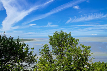 Wall Mural - Panoramablick über die Bucht von Mont Saint-Michel