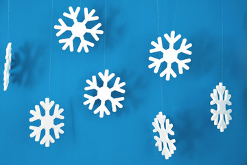 Wall Mural - Set of snowflakes as Christmas decorations on color background