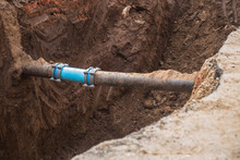 Underground Pipe Connector. Maintenance And Repair Gas And Water Pipe Leak.