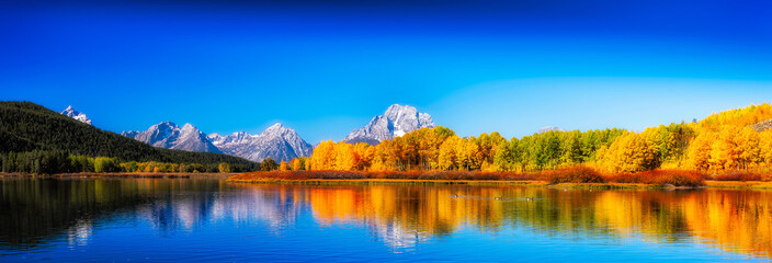 oxbow bend in autumn
