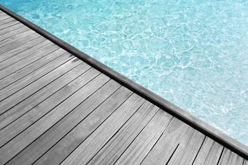 Canvas Print - Wooden pontoon on sea beach in summer day