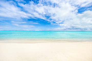Wall Mural - weißer strand und türkisblaues meer