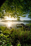 Fototapeta Krajobraz - Natürlicher See bei Sonnenaufgang