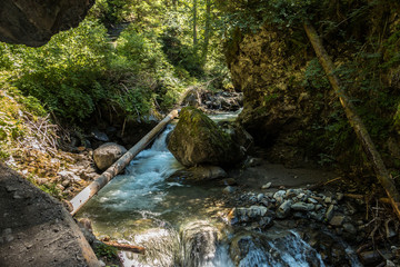 Wall Mural - Fluss und Felsen