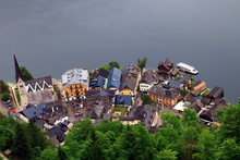 Photos of buildings in Hallstatts