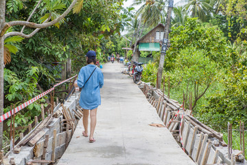 Wall Mural - Thai women  are traveling