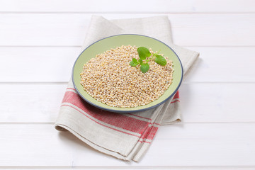 Sticker - grains of pearl barley