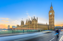 LONDON – DECEMBER 5, 2014: Big Ben And Palace Of Westminster, Westminster Bridge On River Thames In London Landmark, UK. UNESCO World Heritage Site. Long Exposure Image At Sunset & Twilight