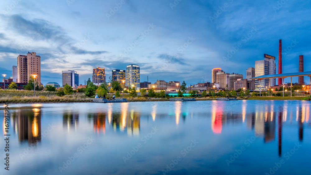 Birmingham, Alabama, USA downtown city skyline. - obrazy, fototapety, plakaty 