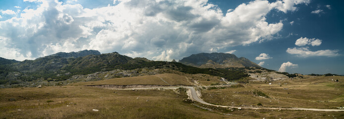 Canvas Print - Beautiful mountain panorama in the Balkans on a summer day