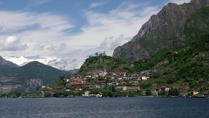 Wall Mural - Marone am Iseosee in Oberitalien