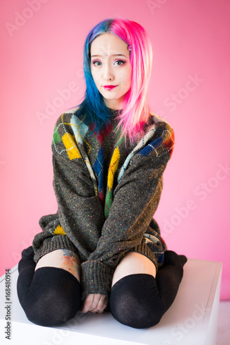 Zdjęcie XXL młoda kobieta w japońskim anime cosplay