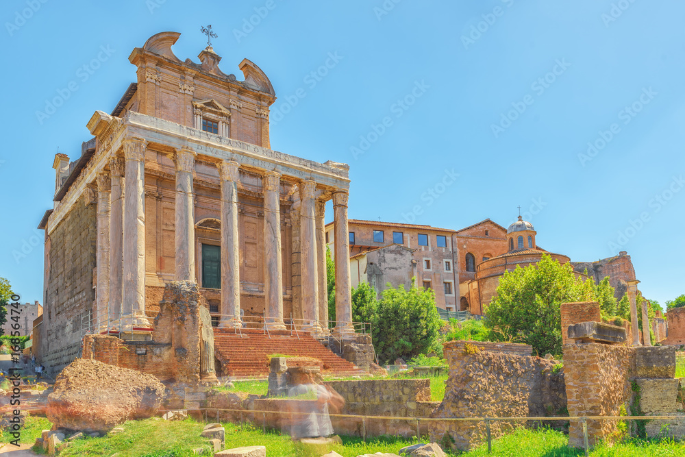 Archaeological and historical objects in Rome, united by the name ...