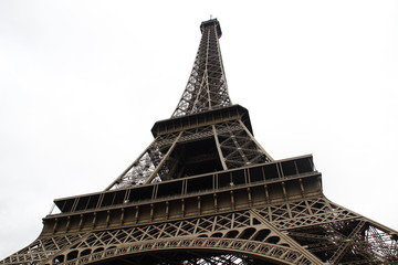 travel to Paris