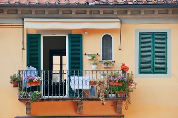 Lucca balcony