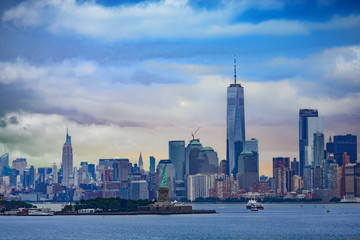 Poster - Statue of Liberty and Manhattan