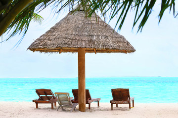 Canvas Print - Sea beach at tropical resort