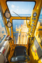 Industrial Crane Cabin - Control Cabin For Crane Driver Offshore