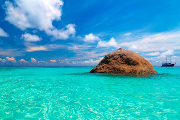 Wall Mural - Tropical scenery of Similan islands, Thailand