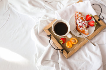 Canvas Print - Delicious breakfast on bed