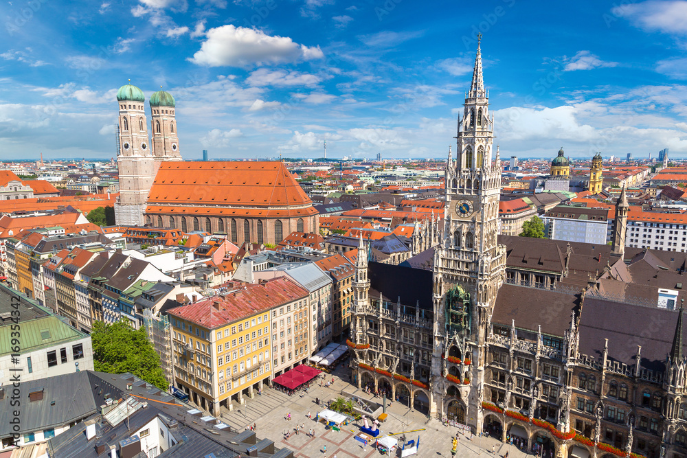 Panoramic view of Munich, Germany - obrazy, fototapety, plakaty 