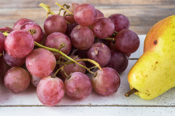 Fresh red grapes.