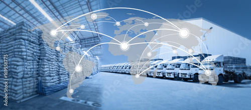 Fotografía Global network coverage world map,Truck with goods distribution warehouse for Lo