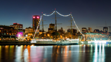 Wall Mural - Puerto Madero, Buenos Aires Argentinien