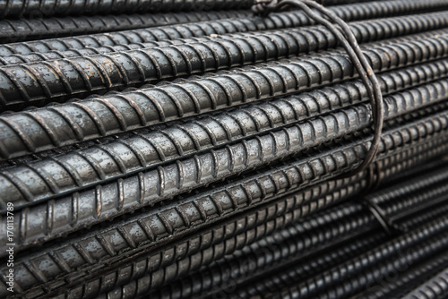 Fotografía Rebars for reinforcement concrete structure in the construction site