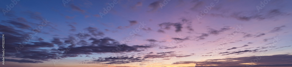 Colorful sunset sky with clouds in twilight time - obrazy, fototapety, plakaty 