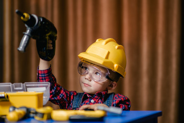 Wall Mural - boy in hard hat